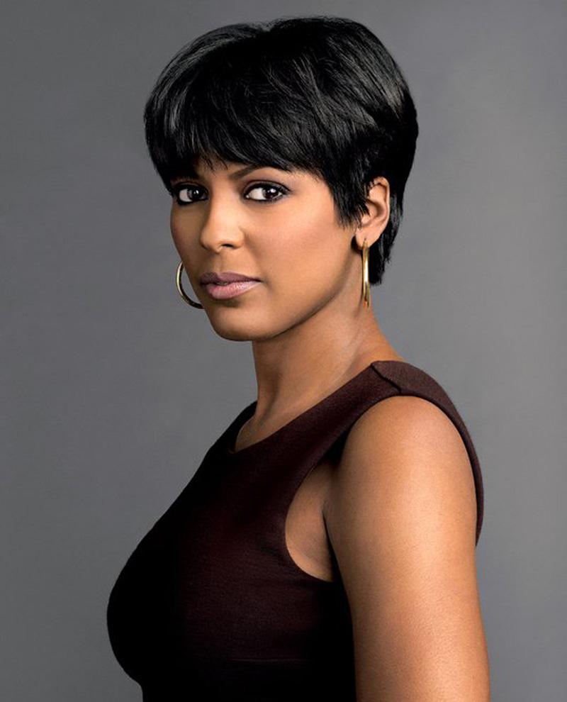 Best Short Haircuts for Women Over 5