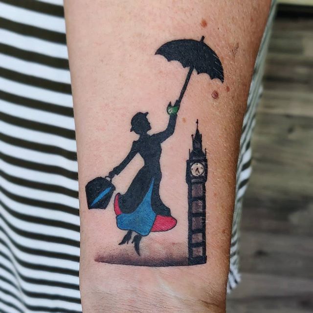 Mary Poppins umbrella  I  María Fernández Tattoo  Facebook